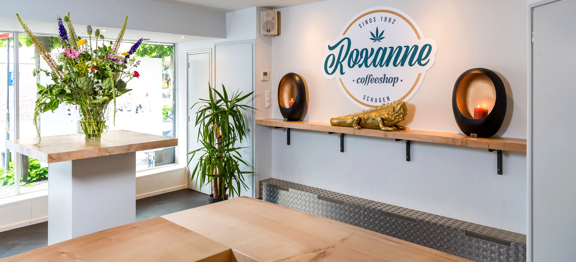 Welkom bij coffeeshop Roxanne